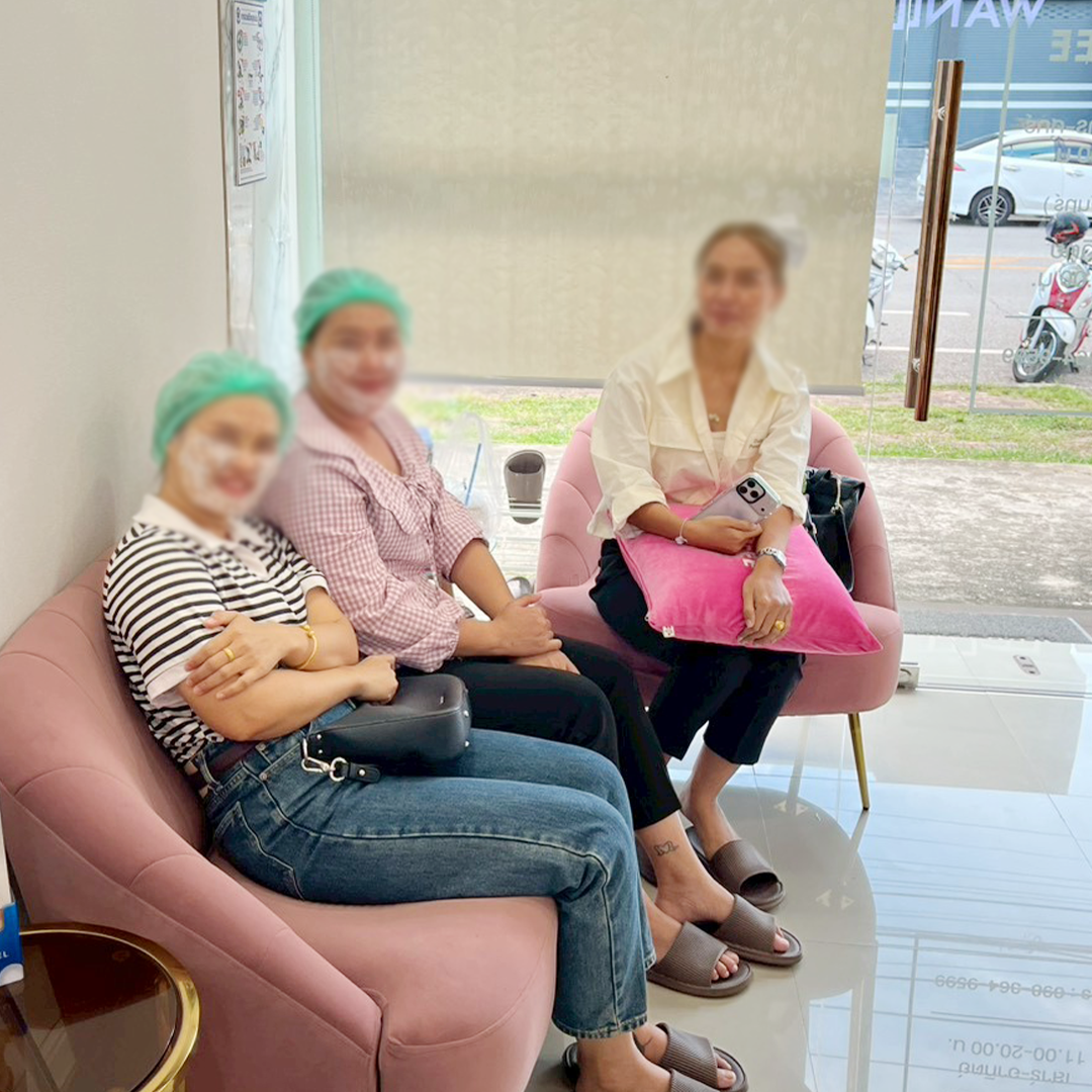 Wandee Clinic สาขา สกลนคร